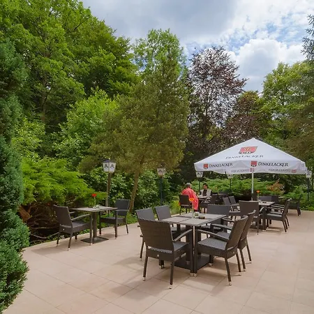Waldhotel Am Eichholz 酒店 3*