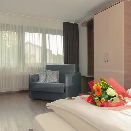 Szálloda Waldhotel Am Eichholz 3*