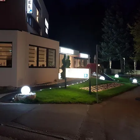 Waldhotel Am Eichholz Szálloda