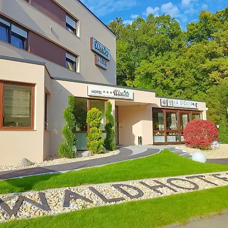 Waldhotel Am Eichholz Szálloda 3*