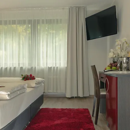 호텔 Waldhotel Am Eichholz 3*