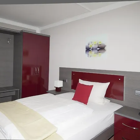 Waldhotel Am Eichholz 3*