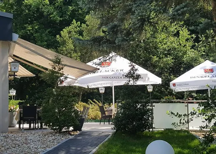 Hotel Waldhotel Am Eichholz 3*