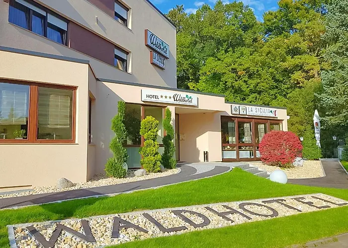 Waldhotel Am Eichholz ホテル 3*